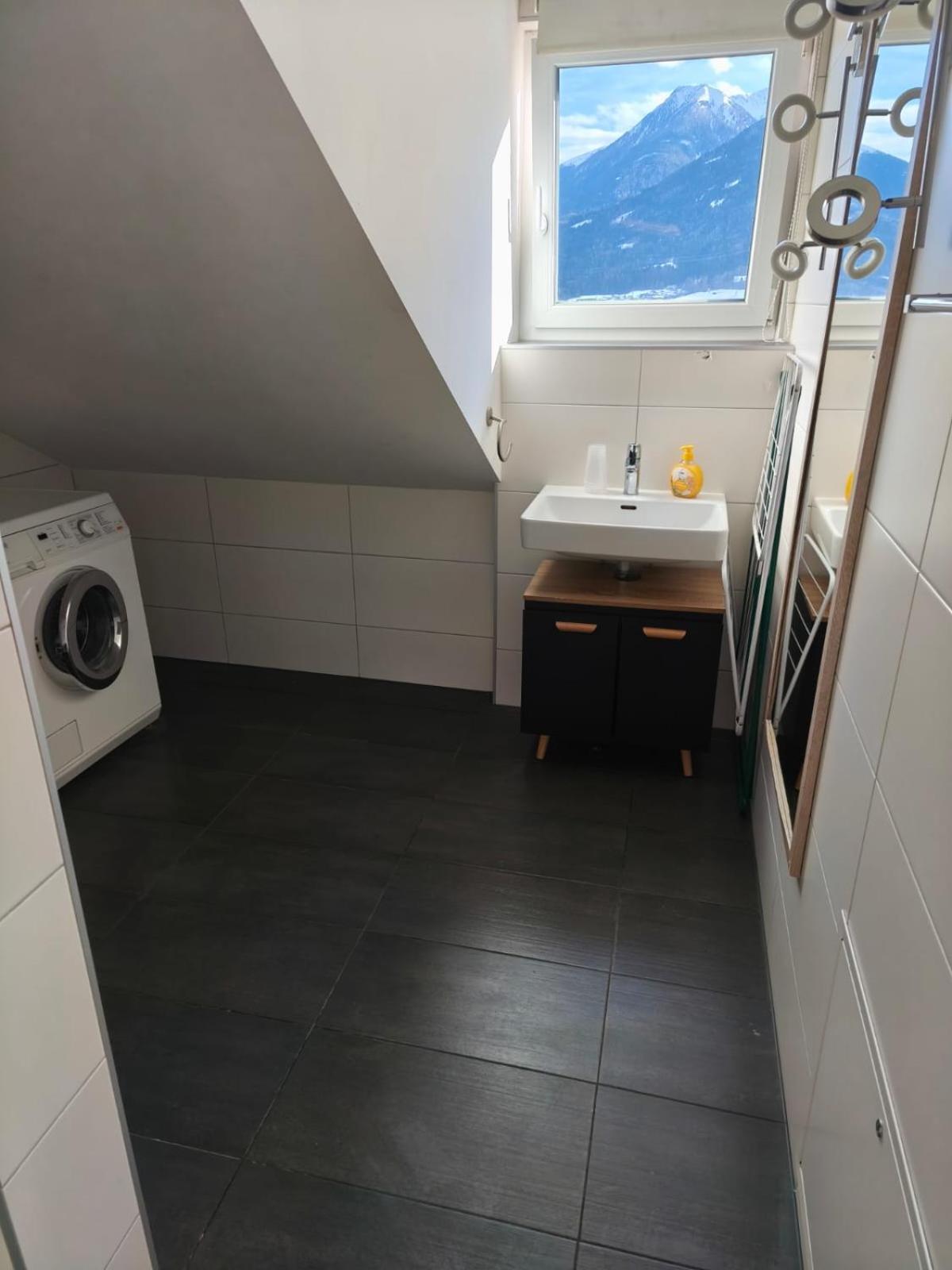 Ferienwohnungen Loft In Telfs Esterno foto