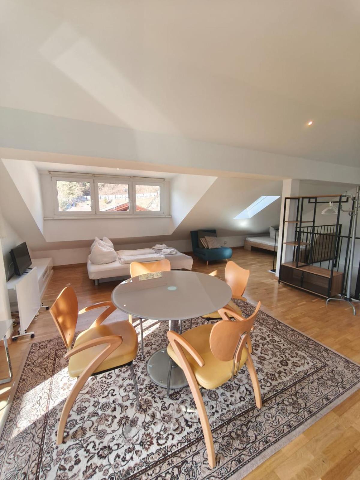 Ferienwohnungen Loft In Telfs Esterno foto